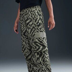 Nike Air All Over Print Men's Woven Cargo Pants Light Green Army